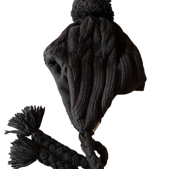 Magellan Outdoors Earflap Black Hat - Picture 1 of 9
